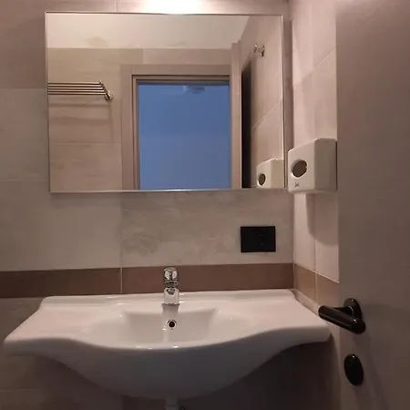Caravelle Hotel